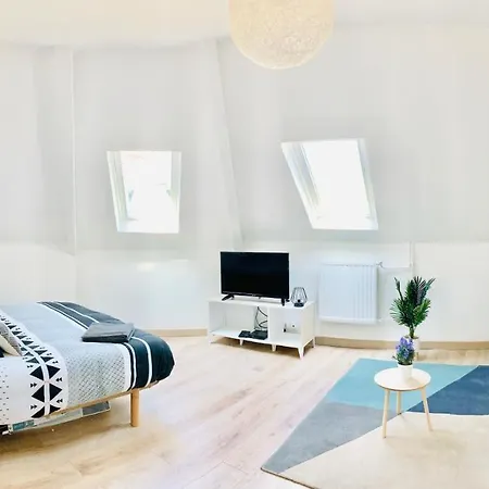 شقة Cocooning Lumineux - Gare & Centre - Wifi *